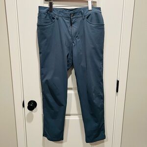 ABC Classic-Fit 5 Pocket Pant - 33” x 30L